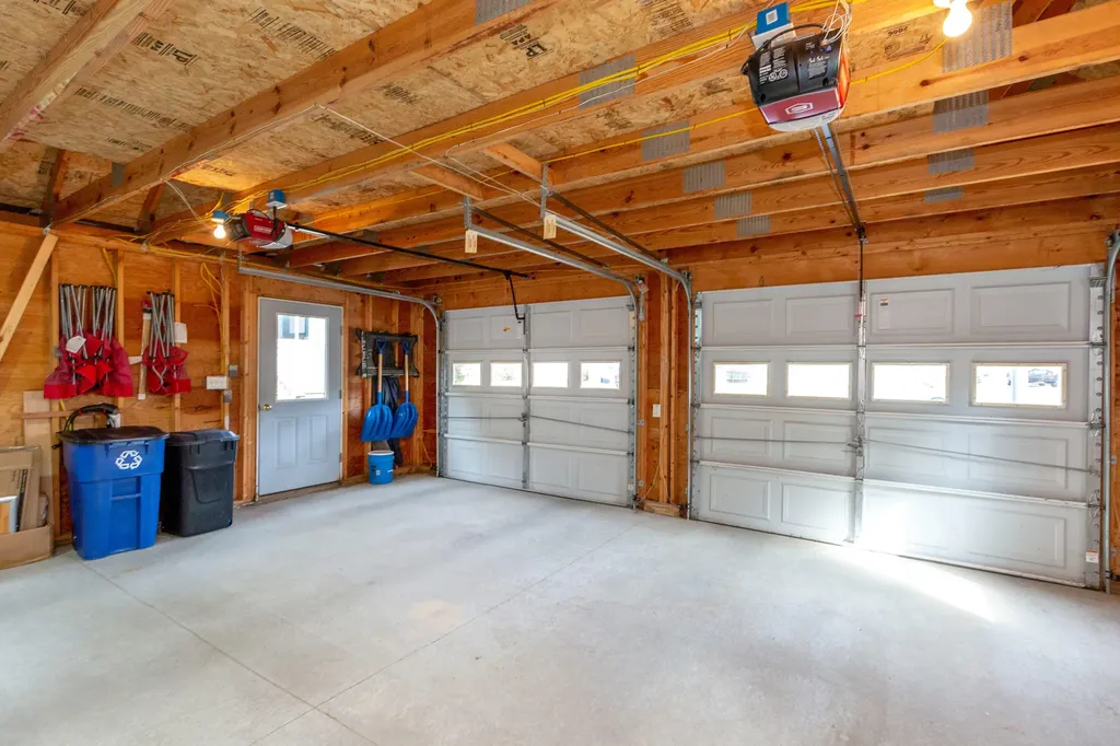 19 Riverview Drive Brunswick ME 04011