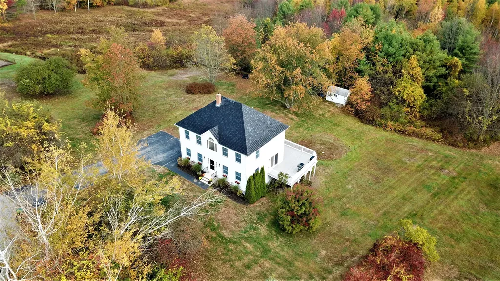 9 Hillside Drive Kennebunk ME 04043