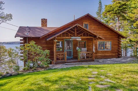 7 Elbow Road S Boothbay ME 04544