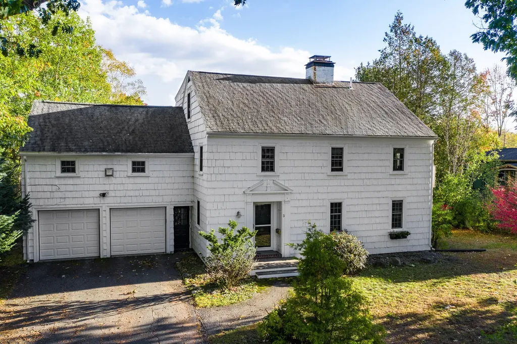 3 Riverdale Drive Orono ME 04473