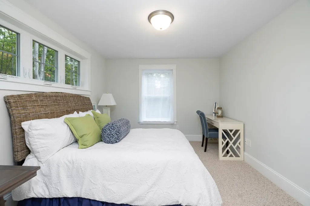 14 Webhannet Place Kennebunk ME 04043
