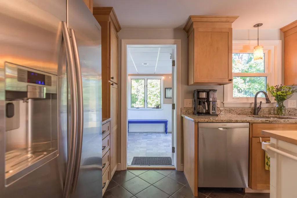 66 Alden Circle Portland ME 04102