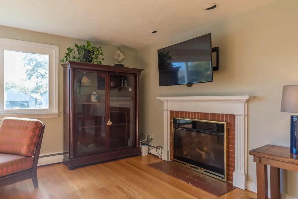 66 Alden Circle Portland ME 04102