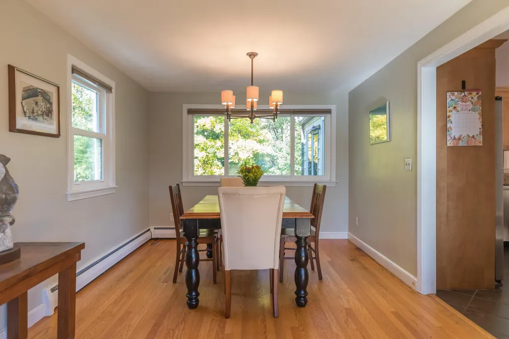 66 Alden Circle Portland ME 04102