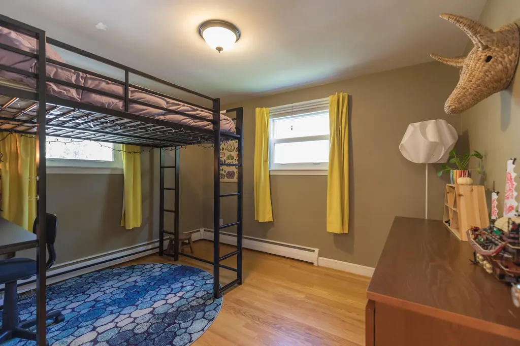 66 Alden Circle Portland ME 04102