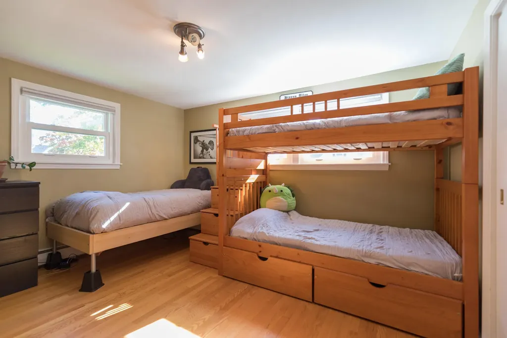 66 Alden Circle Portland ME 04102