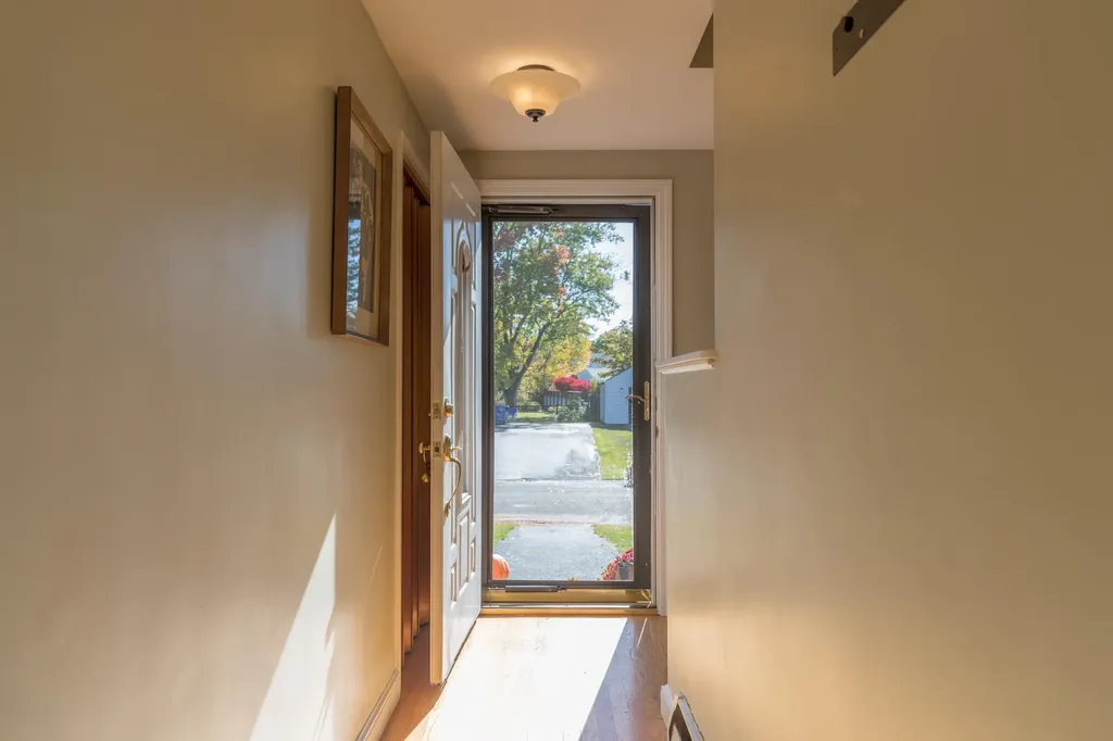 66 Alden Circle Portland ME 04102