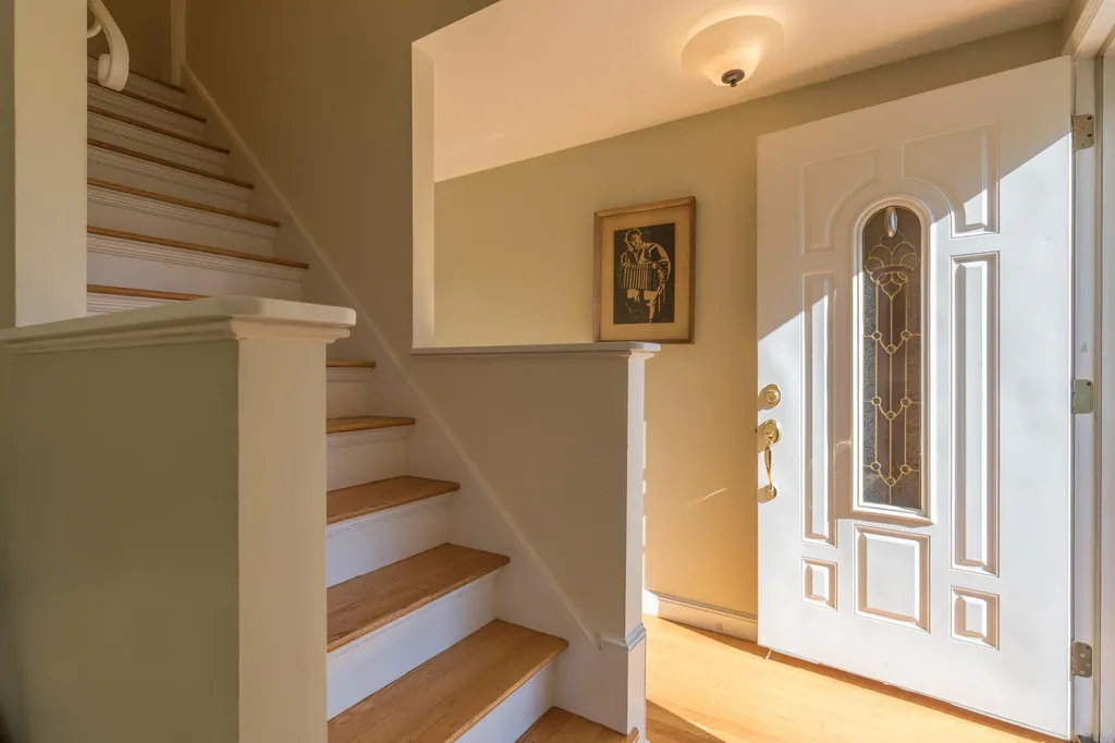 66 Alden Circle Portland ME 04102