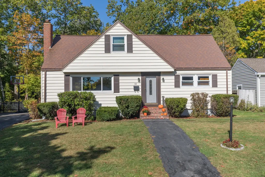 66 Alden Circle Portland ME 04102