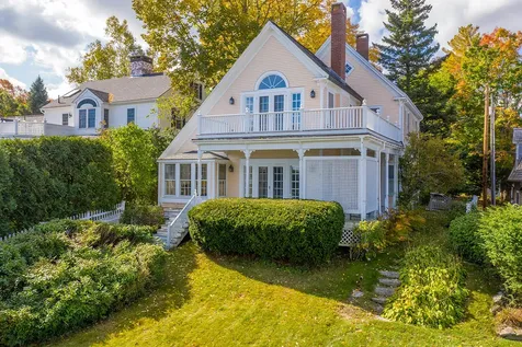 62 Chestnut Street Camden ME 04843