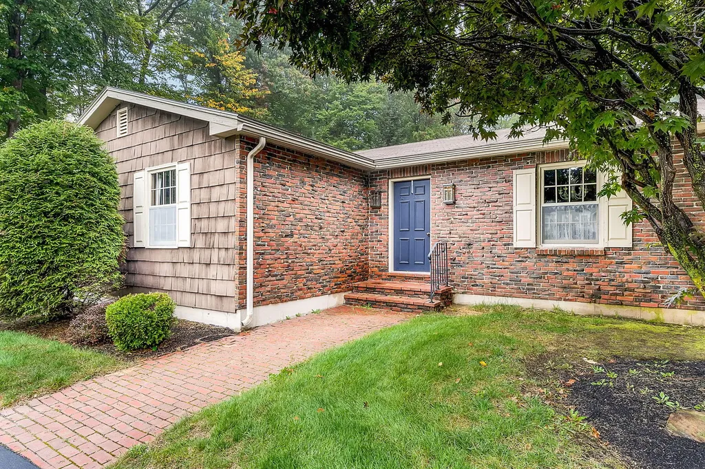 107 Field Avenue Auburn ME 04210