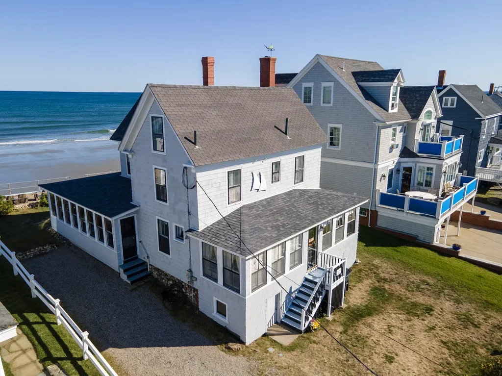 210 Webhannet Drive Wells ME 04090
