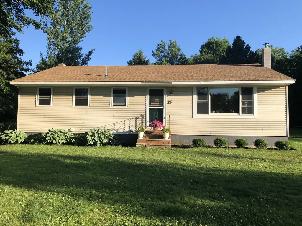 75 Brattle Street South Berwick ME 03908