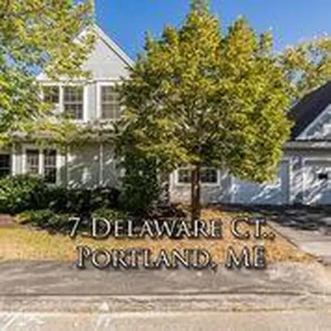 7 Delaware Court Portland ME 04103