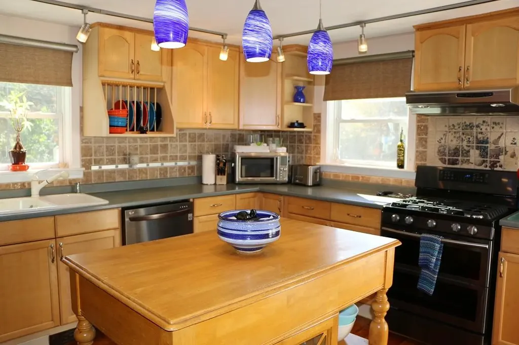 39 Maple Street Ellsworth ME 04605