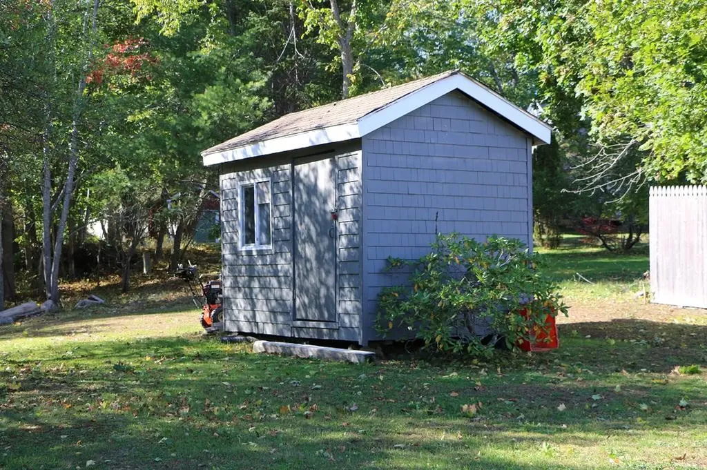 39 Maple Street Ellsworth ME 04605