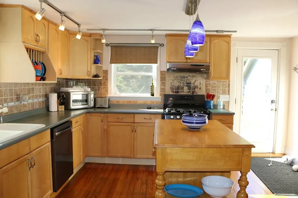 39 Maple Street Ellsworth ME 04605
