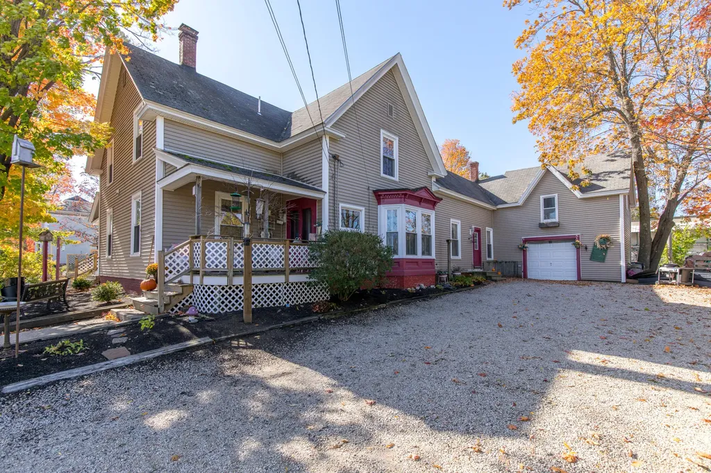 9 Elm Street Gorham ME 04038