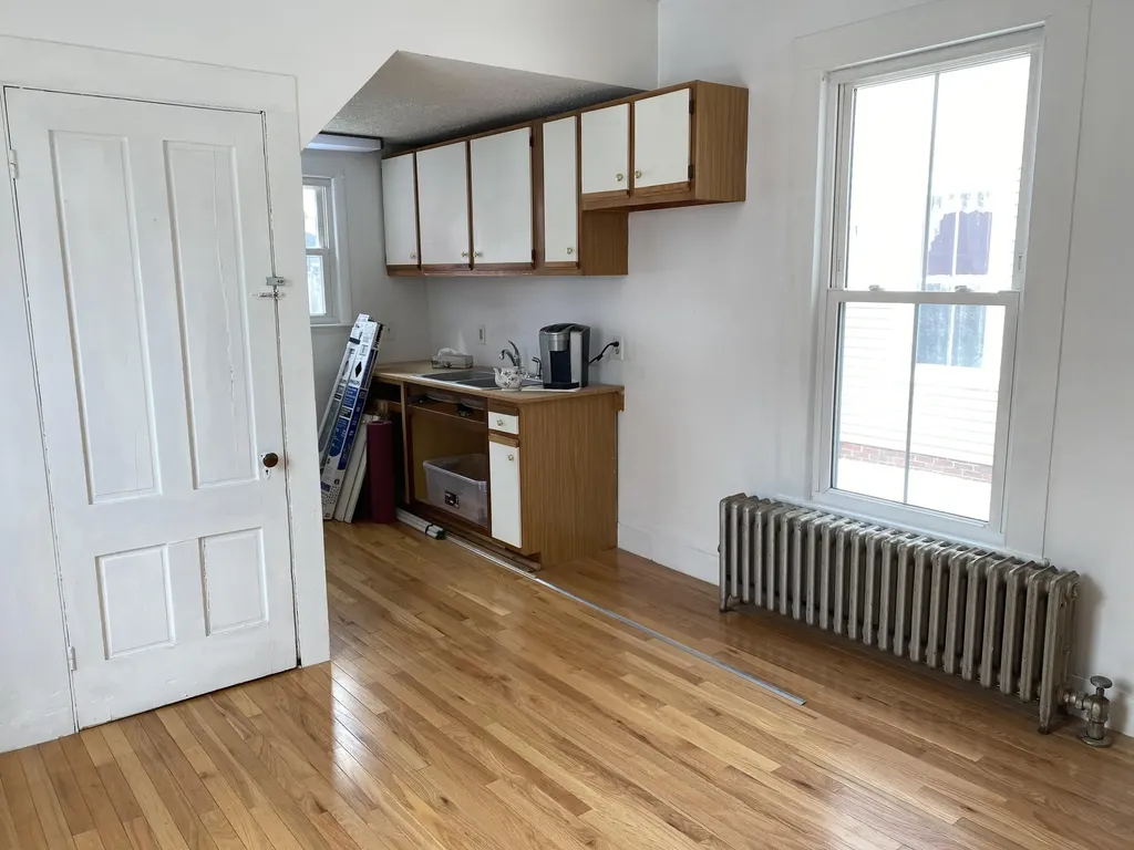 9 Elm Street Gorham ME 04038