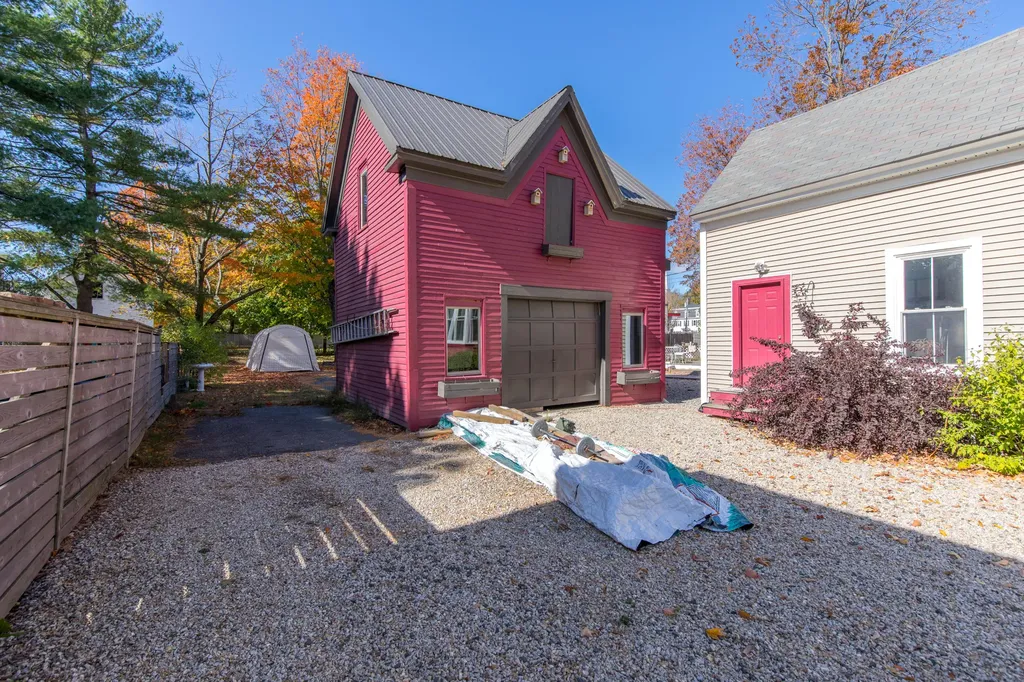 9 Elm Street Gorham ME 04038