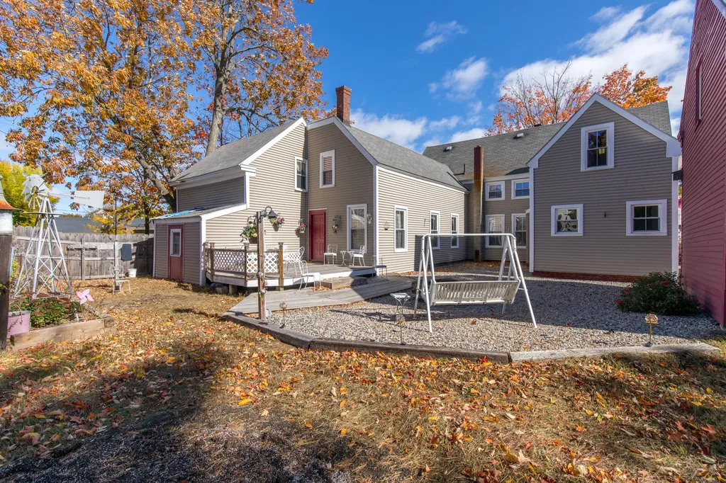 9 Elm Street Gorham ME 04038