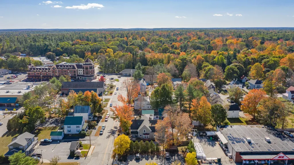 9 Elm Street Gorham ME 04038