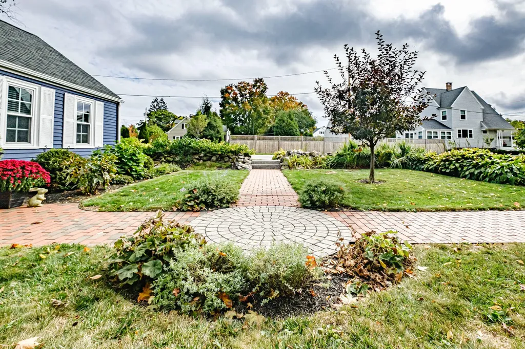 12 Bay View Drive Portland ME 04103
