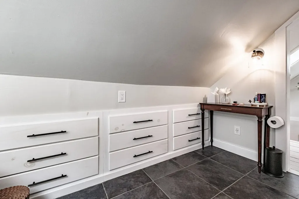 12 Bay View Drive Portland ME 04103