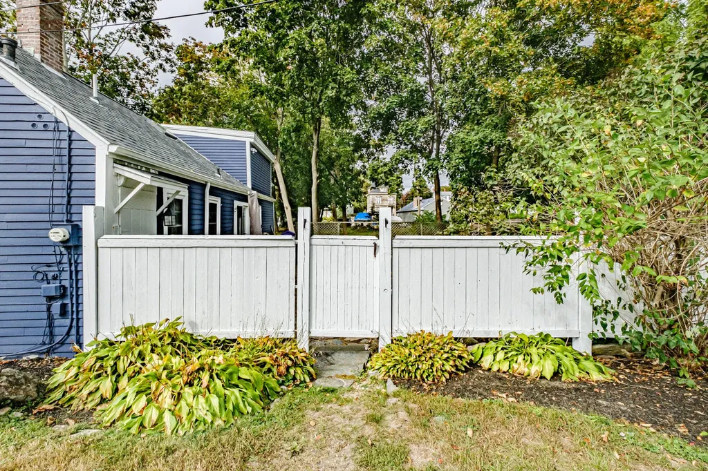 12 Bay View Drive Portland ME 04103