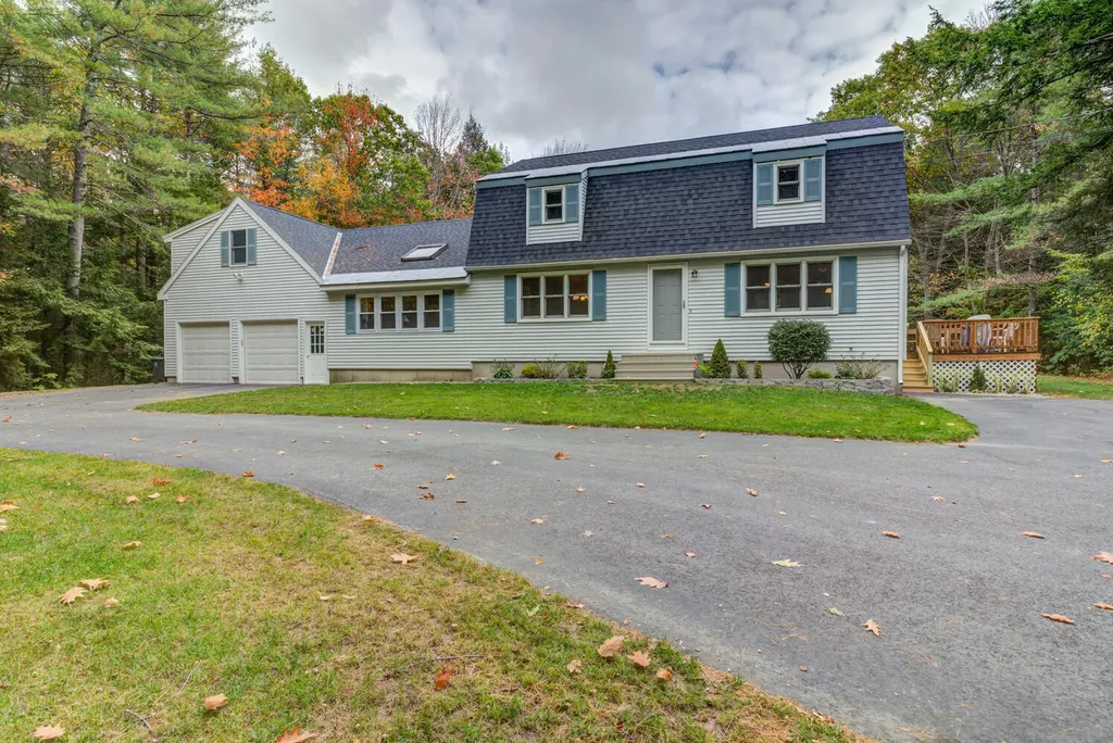 87 Ash Swamp Road Scarborough ME 04074