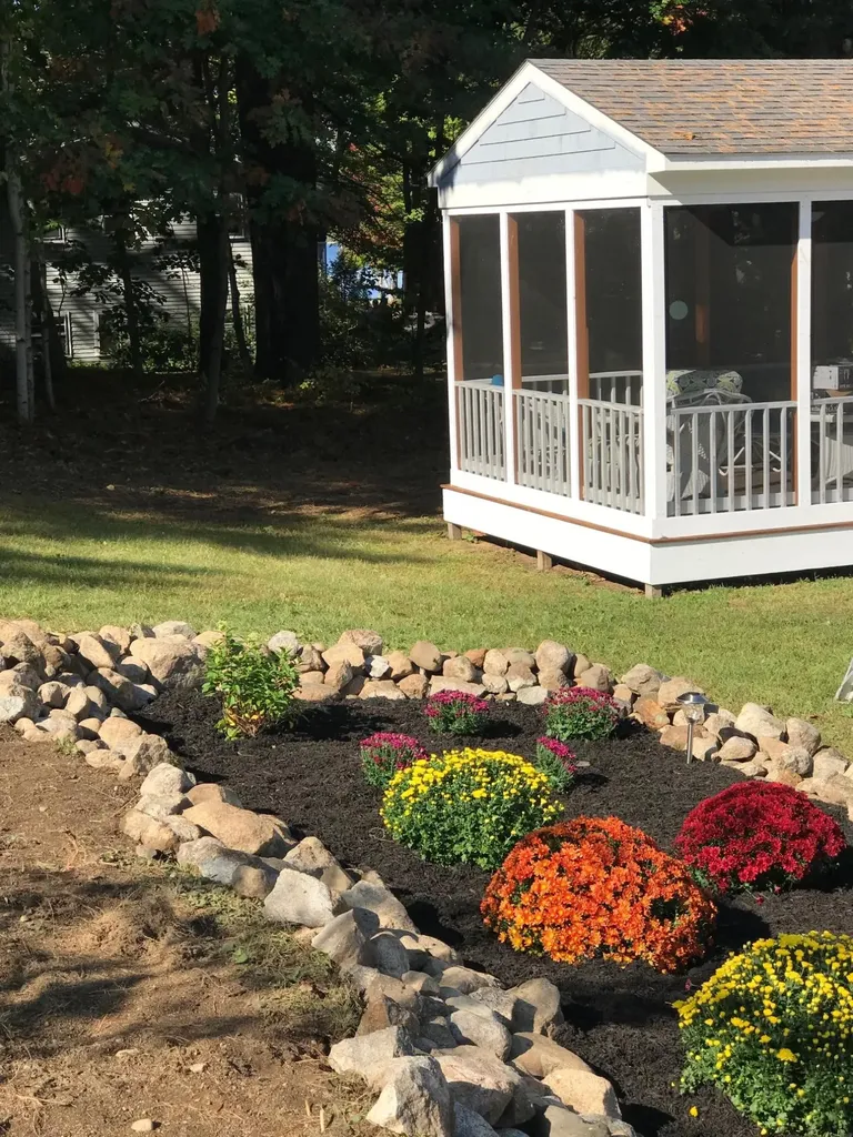 18 Birch Drive Raymond ME 04071