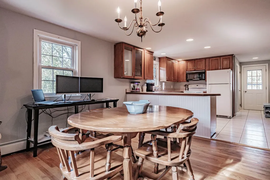 77 Rand Road Yarmouth ME 04096