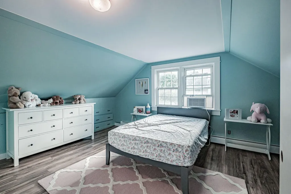 77 Rand Road Yarmouth ME 04096