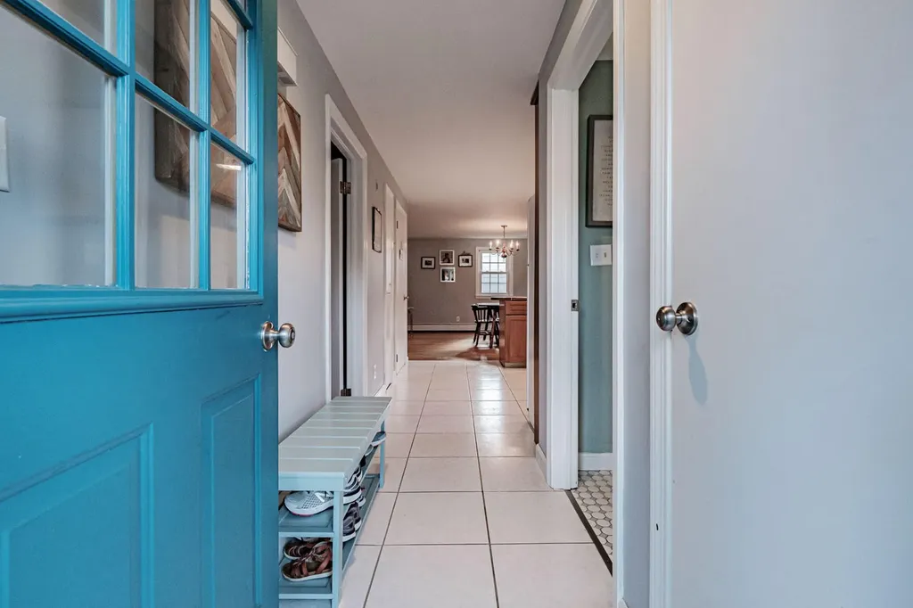 77 Rand Road Yarmouth ME 04096