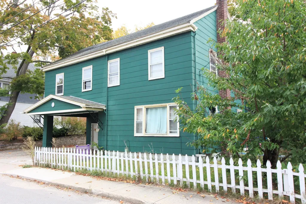 14 Nason Street Sanford ME 04073