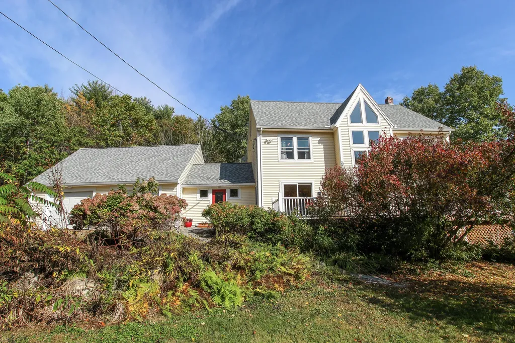 18 Pleasant Ridge Drive Farmingdale ME 04344