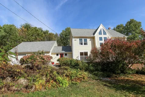 18 Pleasant Ridge Drive Farmingdale ME 04344