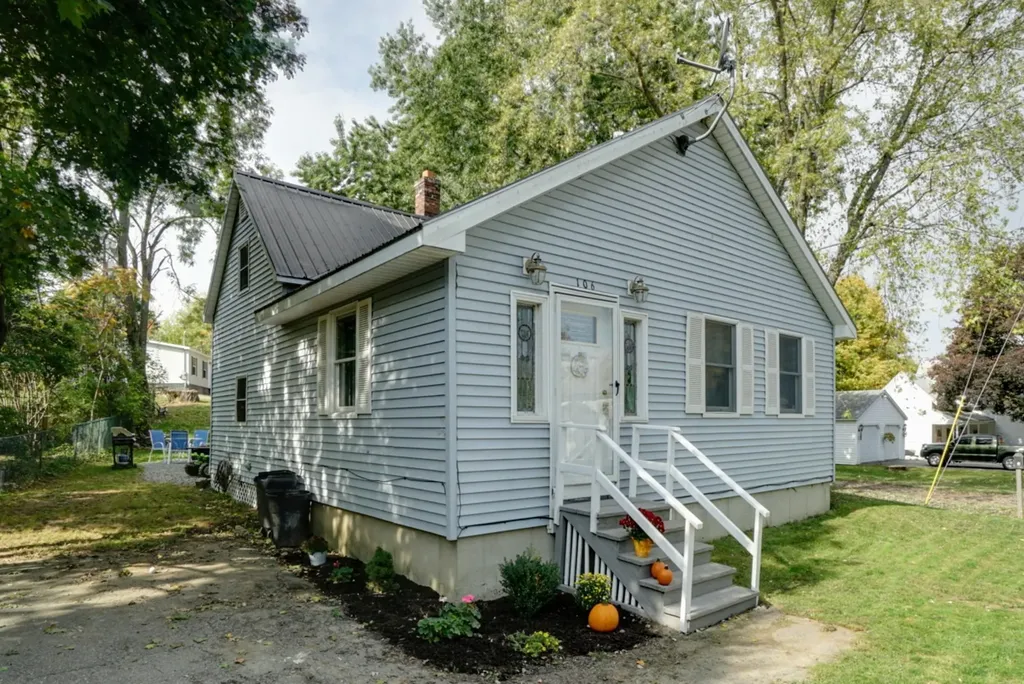 106 Bray Avenue Fairfield ME 04937