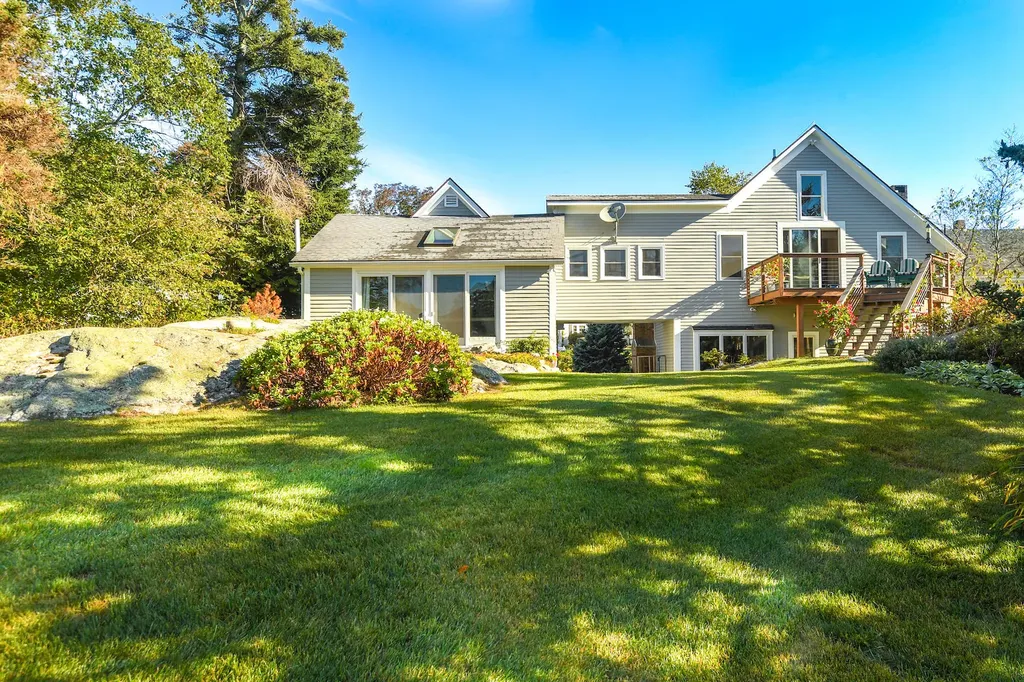 209 Ocean Point Road Boothbay ME 04544