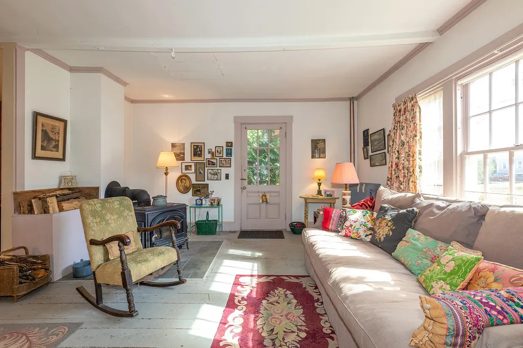 53 Saturday Cove Road Northport ME 04849