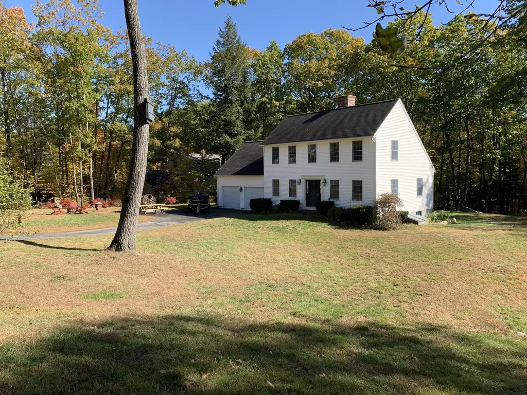 13 Mill Pond Circle Sebago ME 04029