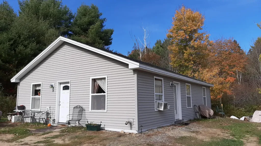 13 Allen Hill Road Oxford ME 04270