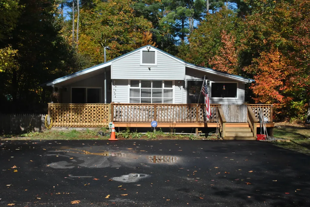 40 Tassel Trail Casco ME 04015