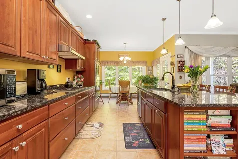 15 Highland Ridge Hollis ME 04042