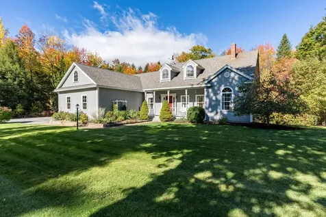 15 Highland Ridge Hollis ME 04042