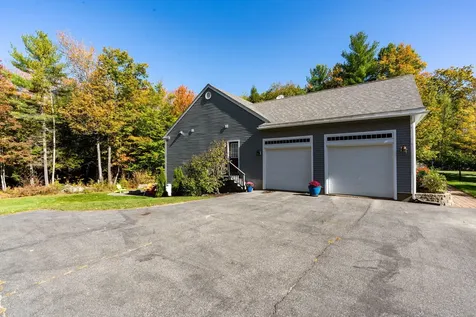 15 Highland Ridge Hollis ME 04042