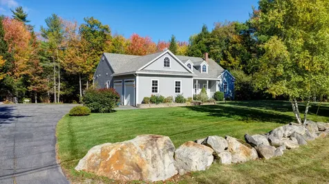 15 Highland Ridge Hollis ME 04042