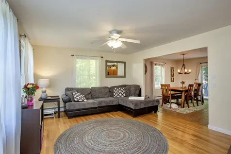 11 Brooke Lane New Gloucester ME 04260