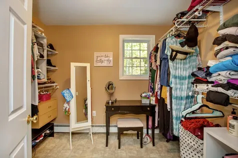 11 Brooke Lane New Gloucester ME 04260