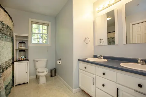 11 Brooke Lane New Gloucester ME 04260